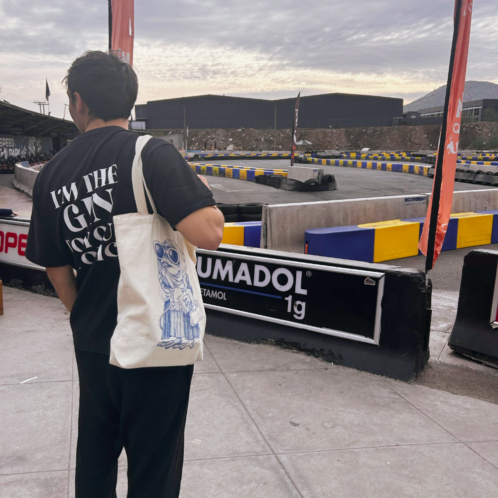 Totebag Ilustrada Vieja Sapa